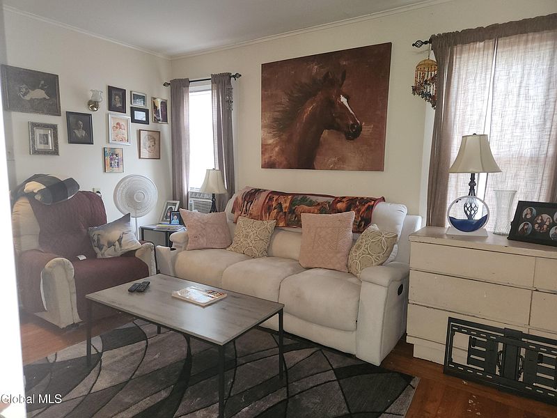 3rd image of 15 Beech Street
