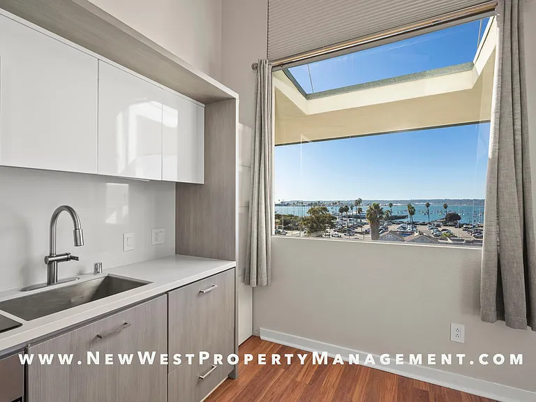 2064 Kettner Blvd #40 — Photo 16