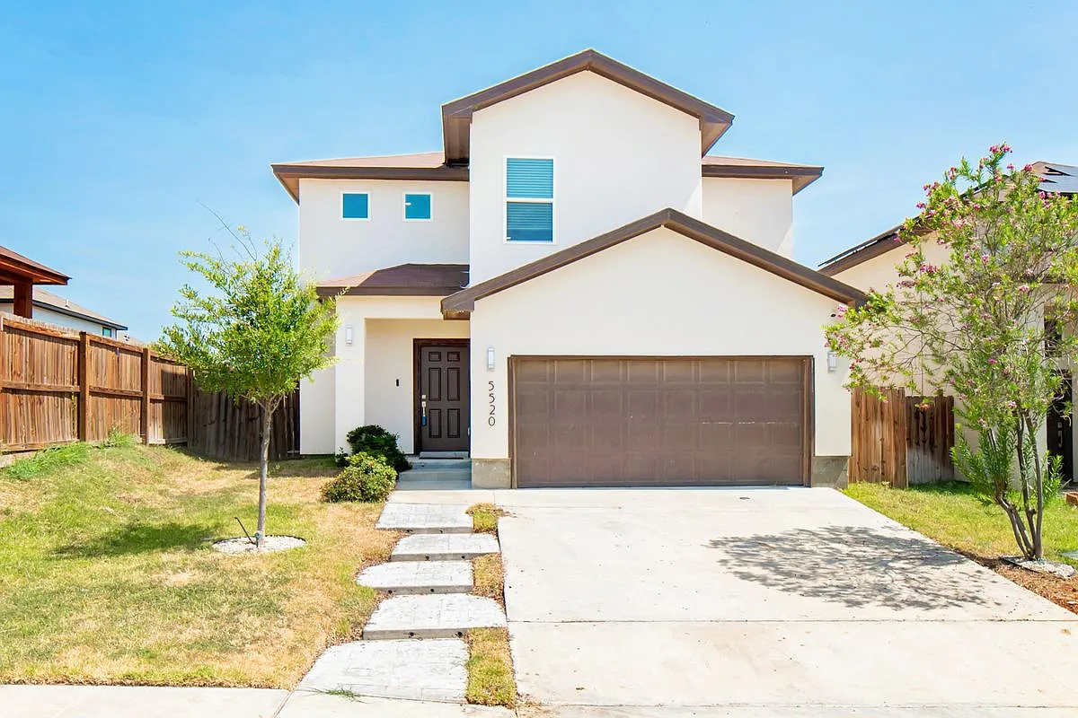 4 bed, 2.5 bath, 1859 sqft, $2,100 — Photo 1