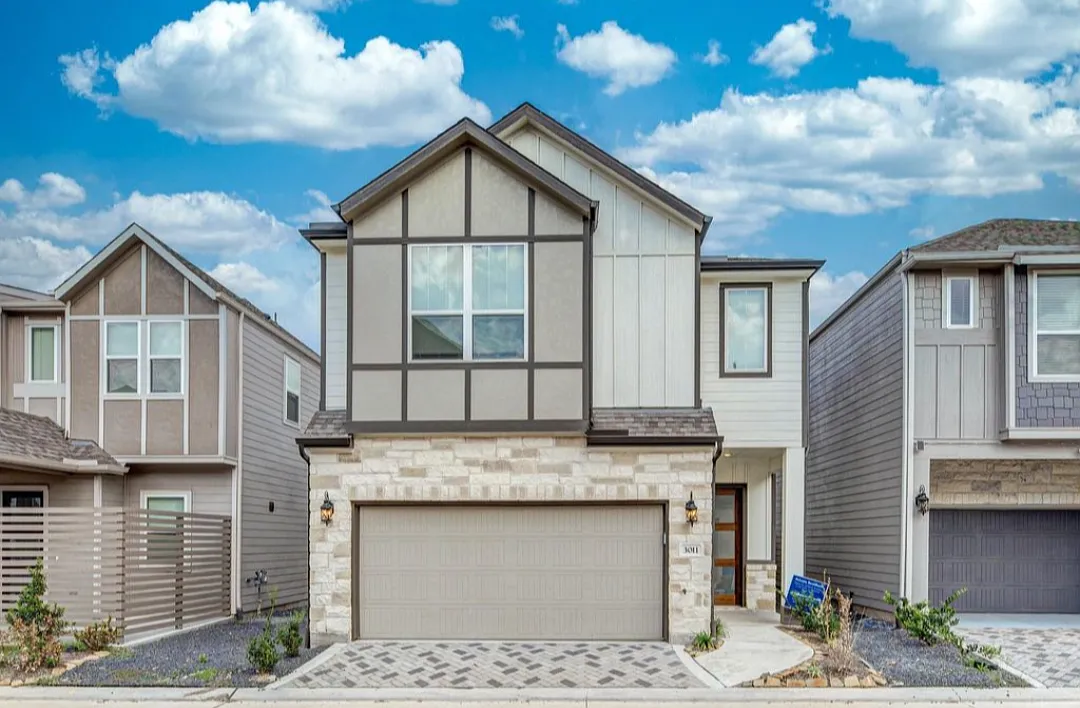 3 bed, 2.5 bath, 1943 sqft, $2,850 — Photo 1