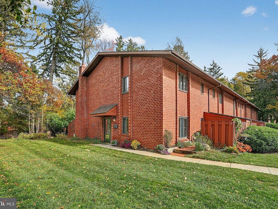 1st image of 701 Worthington Dr #701