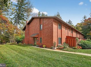 701 Worthington Dr #701, Exton, PA 19341