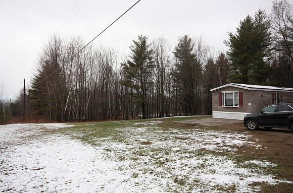 2nd image of 106 Hardscrabble Rd