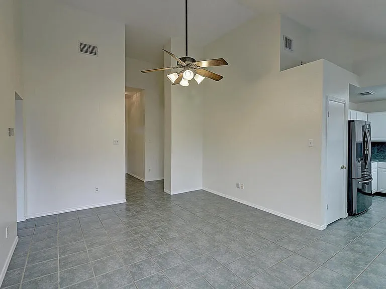 7933 Elk Dr — Photo 24