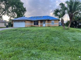 715 Rue Labeau Cir, Fort Myers, FL 33913