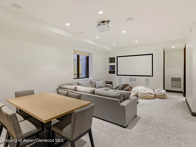 42553 Highway 82 — Photo 17