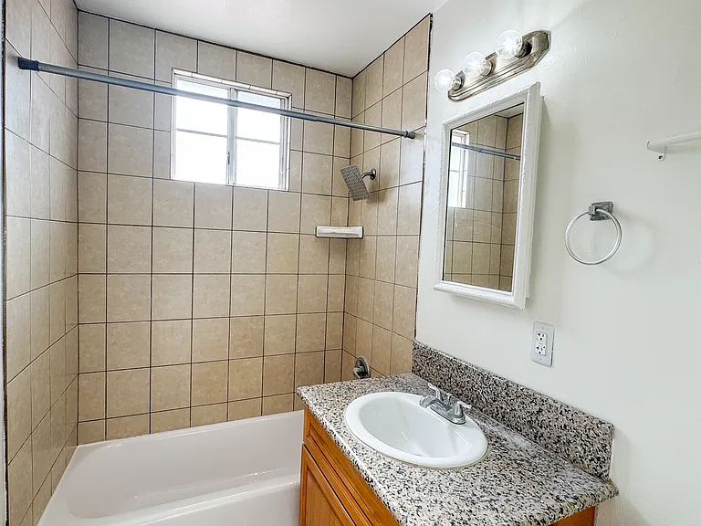 2nd Bathroom