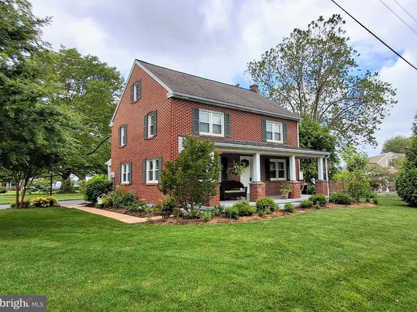 5 Plank Ave, Willow Street, PA 17584