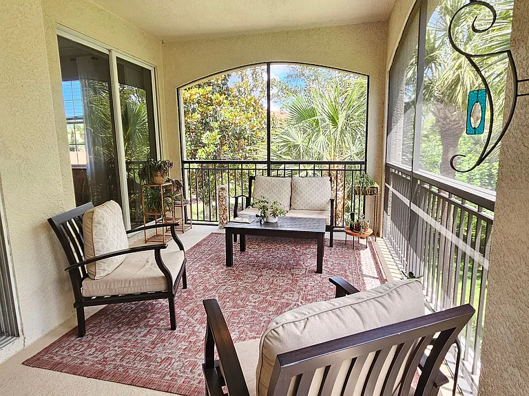 118 Bella Vista Ter #7C — Photo 46