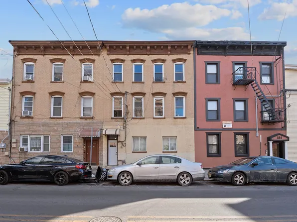 386 Palisade Avenue image 1 of 23