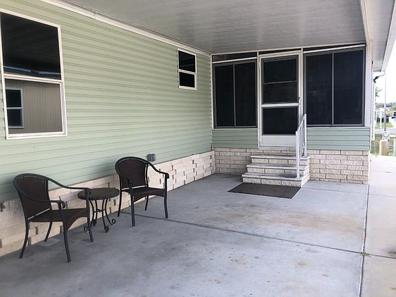 4th image of 14607 Cortland Dr #179