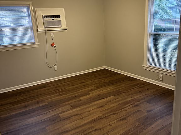 4th image of 408 Lindsay Ct APT 2