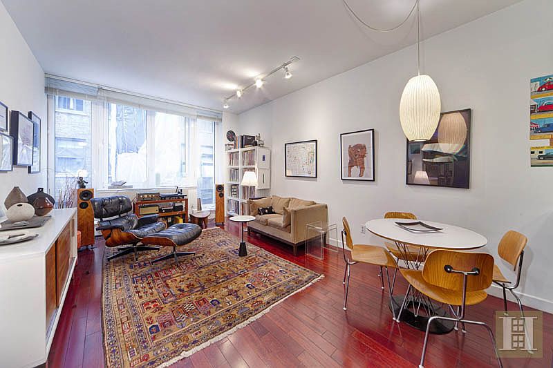 1st image of 125 W 21st St APT 6E