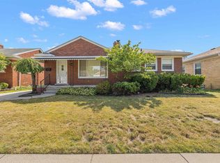 21740 Schroeder Ave, Eastpointe, MI 48021