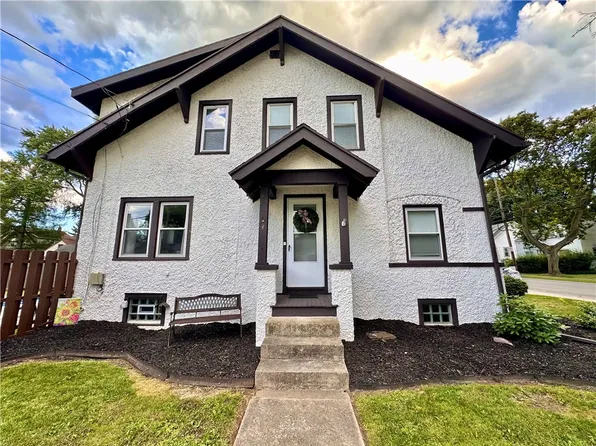 149 W Ivy St, East Rochester, NY 14445