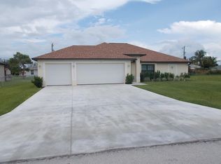 2214 SW 3rd Ave, Cape Coral, FL 33991