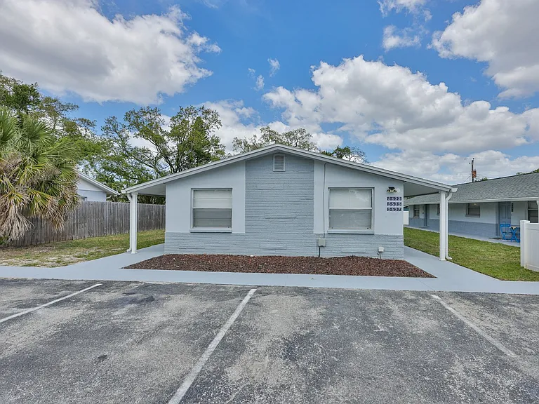 5637 Golden Nugget Dr — Photo 2