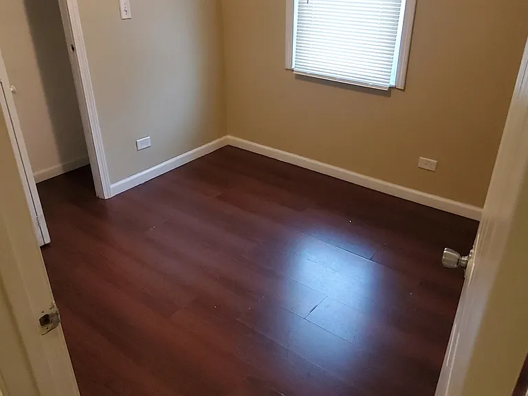 213 Fremont Ave — Photo 6