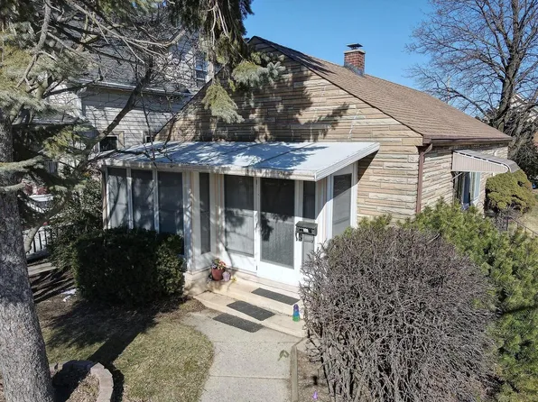 2176 South 61st STREET, West Allis, WI 53219