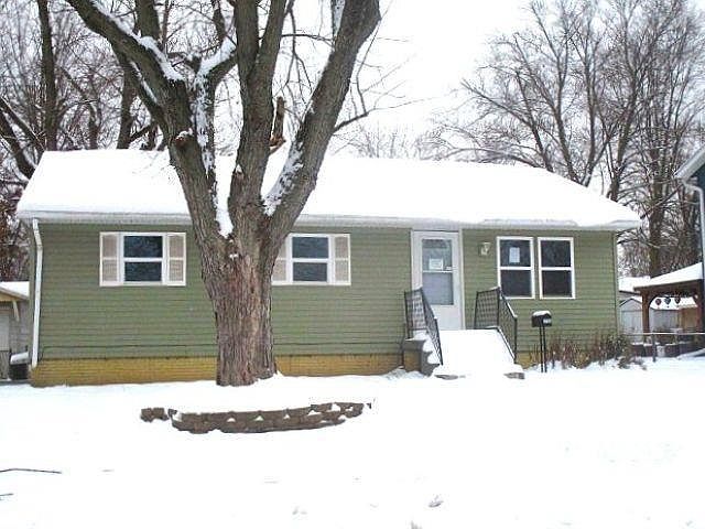 1st image of 2204 Easter Ave