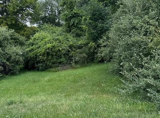 13380 S Rawsonville Rd W, Belleville, MI 48111