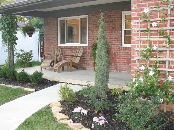 3rd image of 7841 Gwenwyn Dr