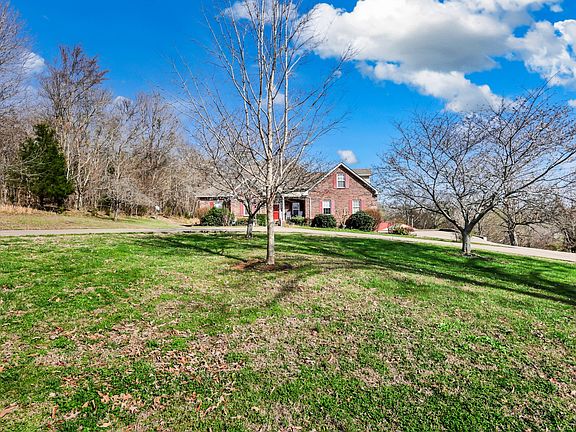 3rd image of 2410 Dunbar Rd