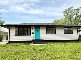 213 SE 3rd St, Ankeny, IA 50021