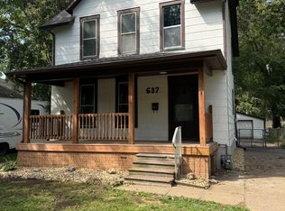 637 NE Sumner St, Topeka, KS 66616