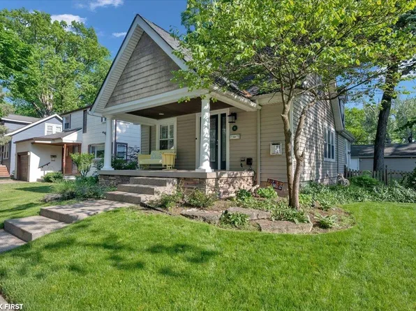 52 Sylvan Ave, Pleasant Ridge, MI 48069