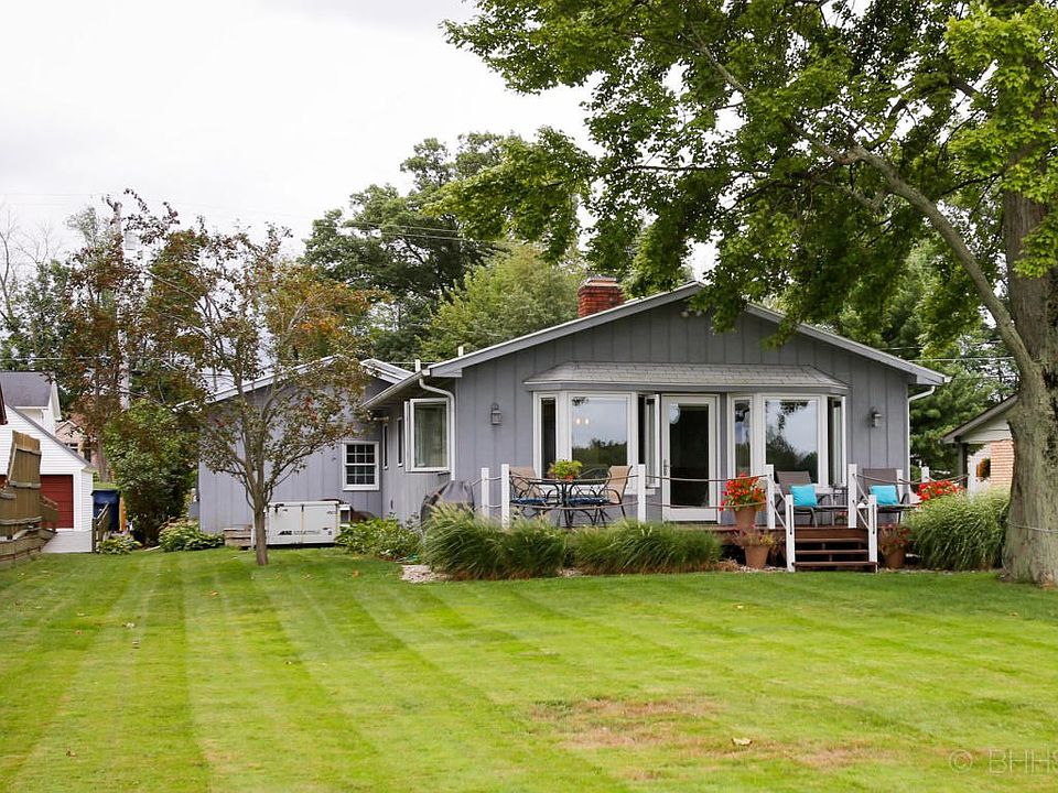 8732 tobey drive-102