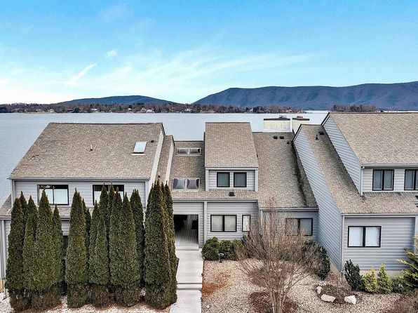 278 Peninsula Point Dr