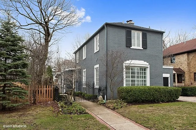 1617 Greenwood Ave photo 1