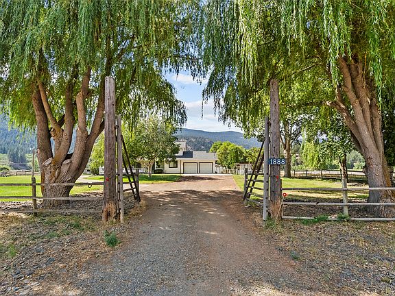 3rd image of 1888 Nicolls Rd