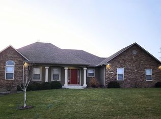 628 Oakmont Dr, Warrensburg, MO 64093