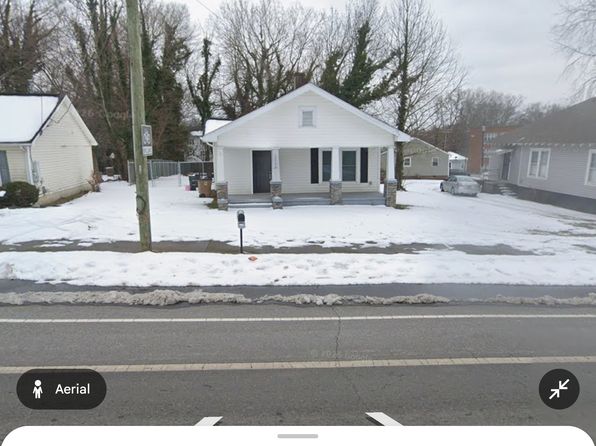 2902 E Bessemer Ave