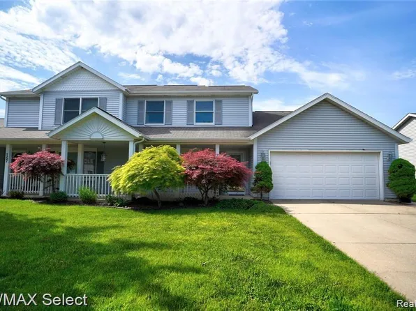 759 Andrew Dr, Frankenmuth, MI 48734
