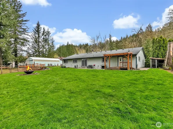 36213 312th Avenue SE, Enumclaw, WA 98022