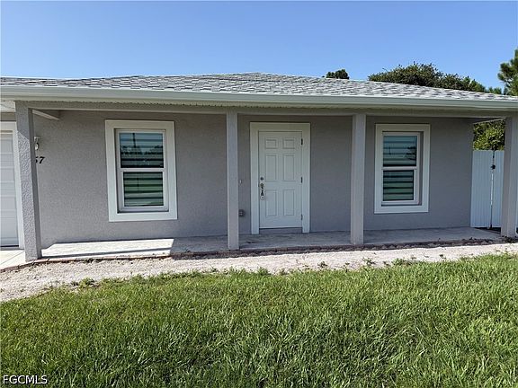 2nd image of 557 Oakshire Ln