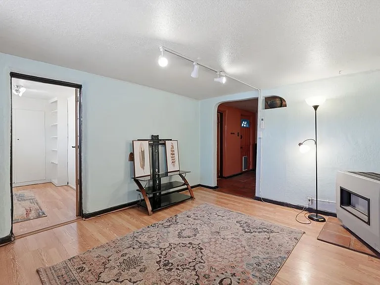 1506 Edith Boulevard Ne Casita #1 — Photo 22