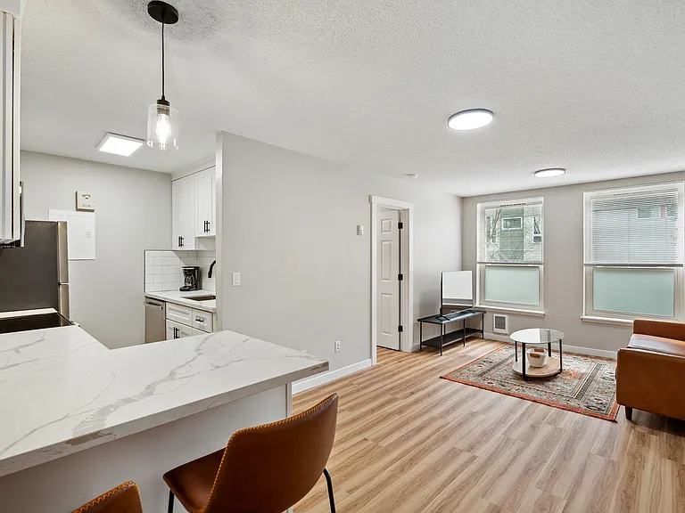 Belcourt Apartments — Photo 6