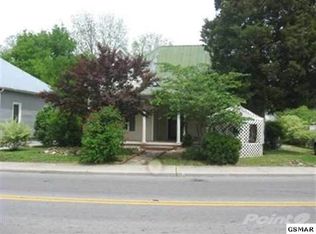 440 Park Rd, Sevierville, TN 37862