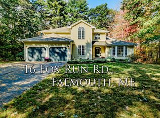16 Fox Run Rd, Falmouth, ME 04105