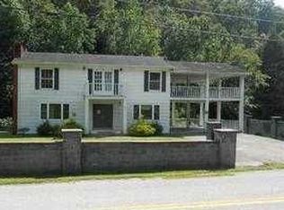 1594 Big Branch Rd, Hindman, KY 41822