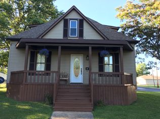 409 E 4th North St, Mount Olive, IL