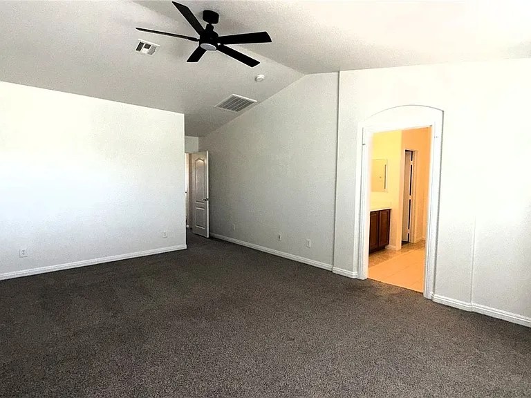 8493 Gardena Hills Ave — Photo 16