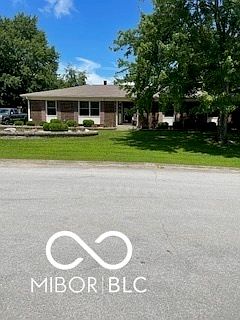 2nd image of 507 Pheasant Run