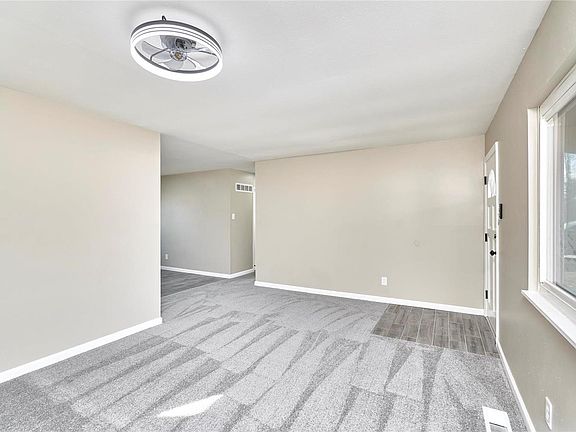 5th image of 11913 Glenridge Dr
