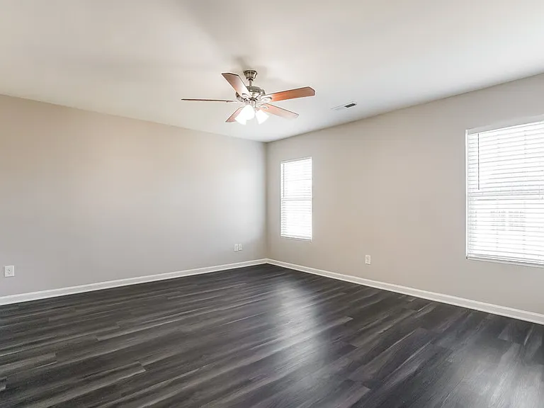 1615 Moineau Ln — Photo 10