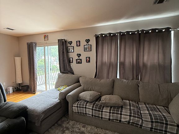 3rd image of 43 Girard Ave #2